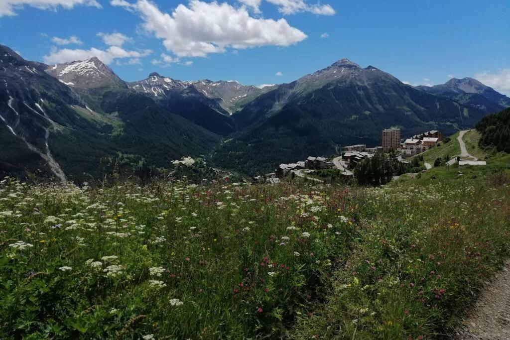 Bel Appartement montagne dans le parc des écrins Orcières Exterior foto